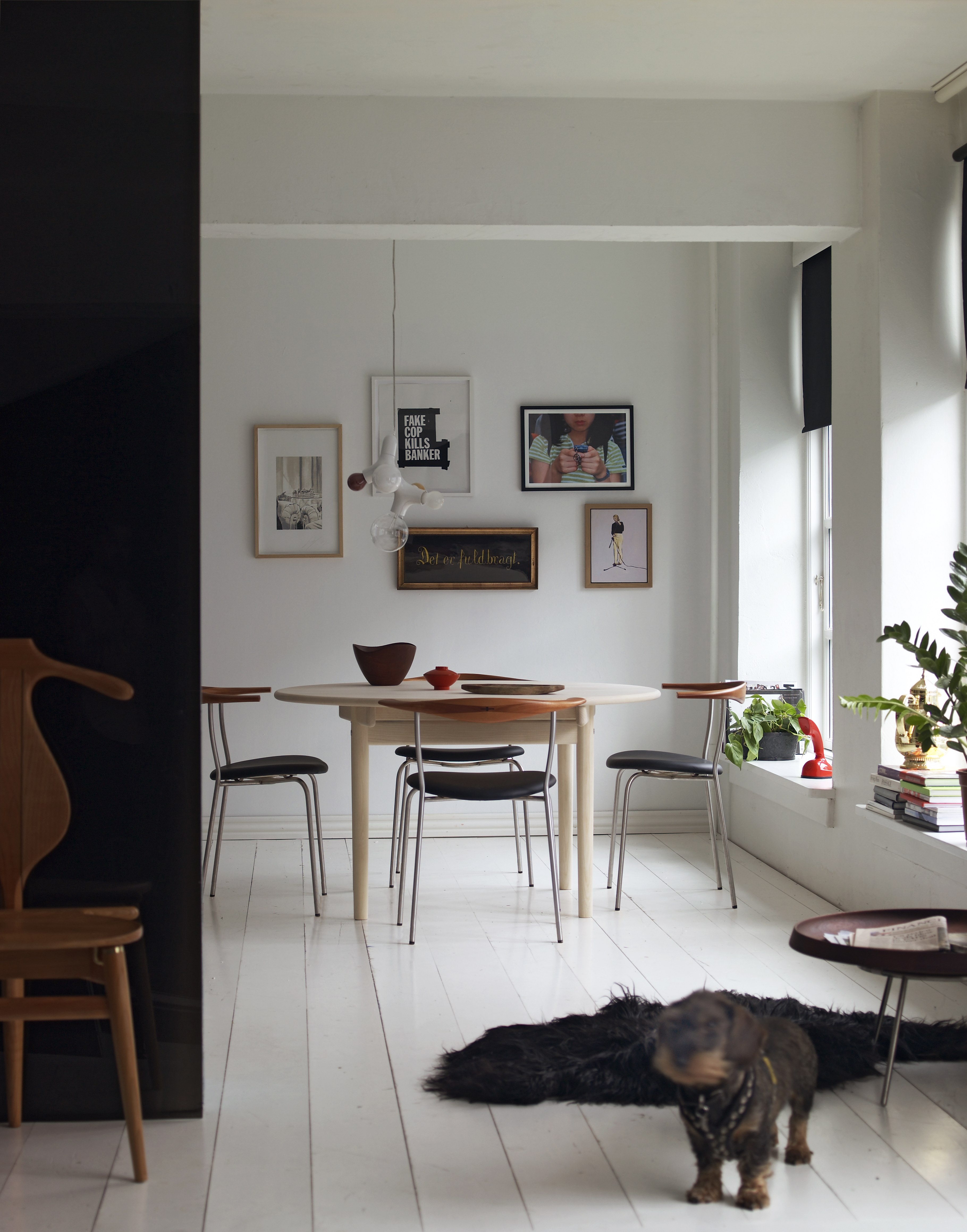 北欧家具の名門工房””PP Møbler “” – 商品カタログ