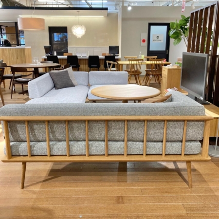 カウチ（右肘付き） YURURI – 商品カタログ