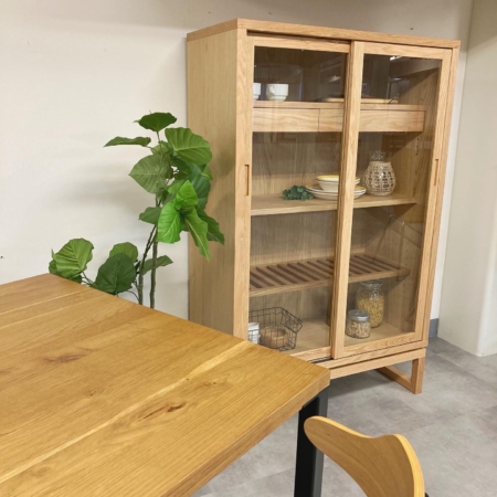 クランク キャビネット – 商品カタログ