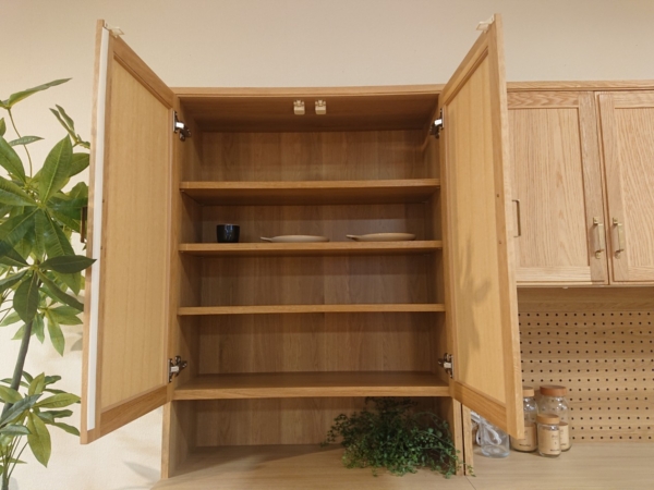 キッチンボード＆キャビネット コンテ – 商品カタログ